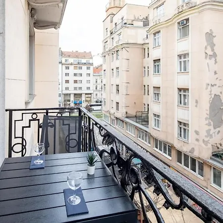 Apartament Super - Balcony - Luxy *