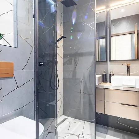 Apartament Super - Balcony - Luxy *